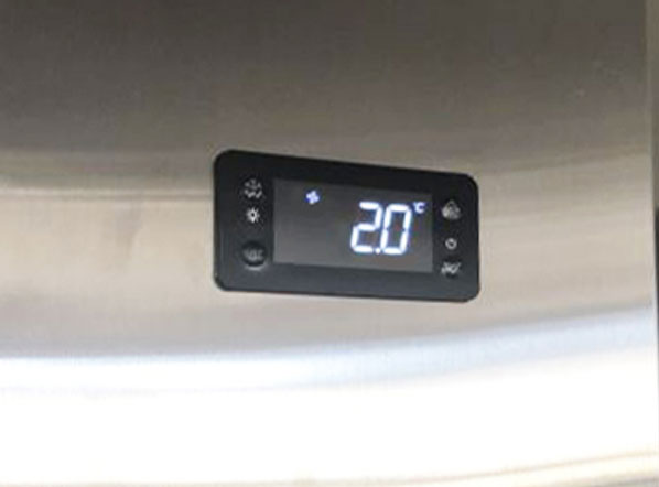 1200 Refrigerated Ingredient Well Stainless Steel Excludes Pans