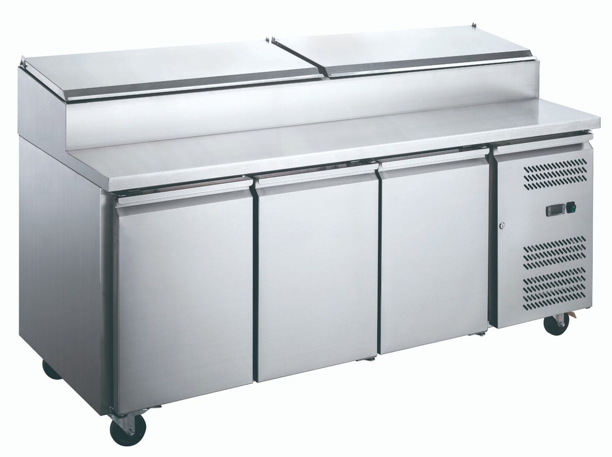 FED-X S/S Three Door Sandwich Counter