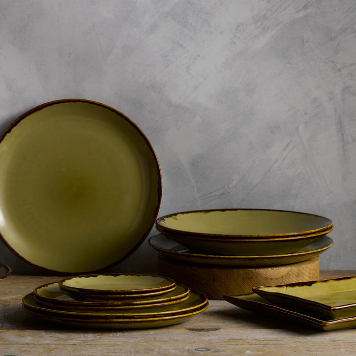 Dudson Harvest Green Round Coupe Plate