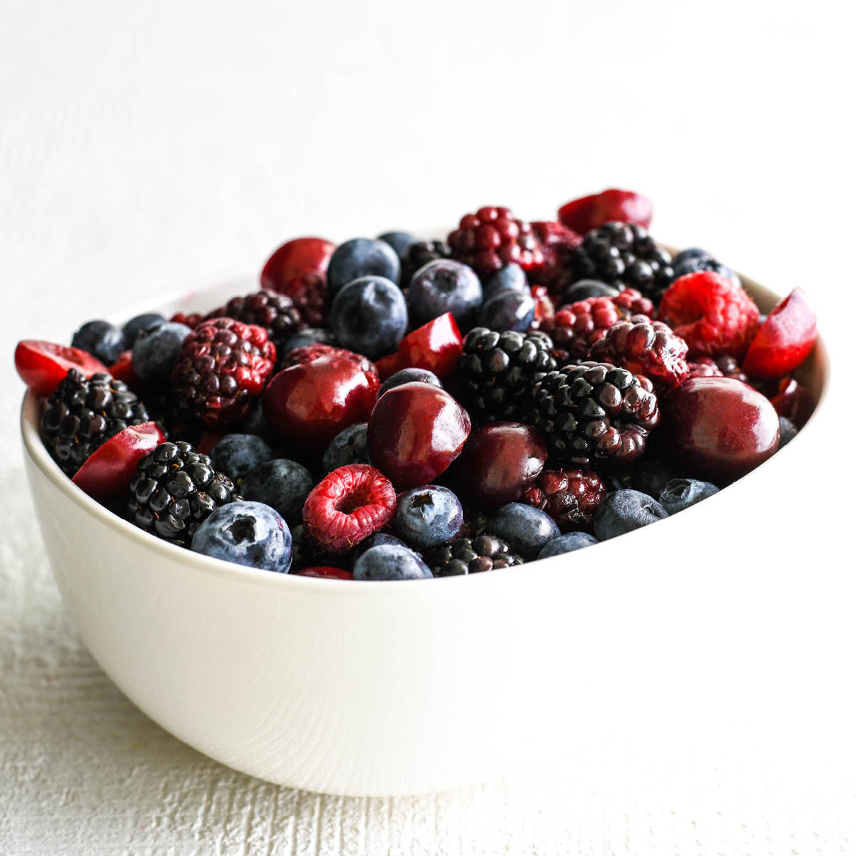 Ora White Deep Oval Bowl (2)